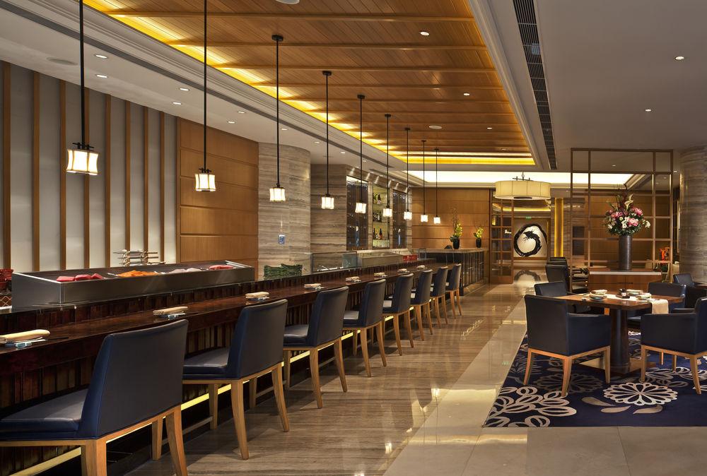 Khách sạn Marriott Marquis Centre