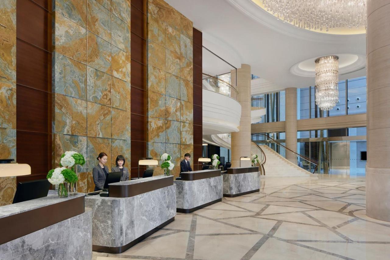 Khách sạn Marriott Marquis Centre 5*